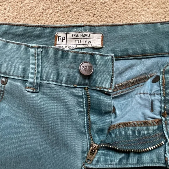 Free People Women’s 29 Faded Teal Mid-Rise Skinny Jeans - Picture 6 of 11
